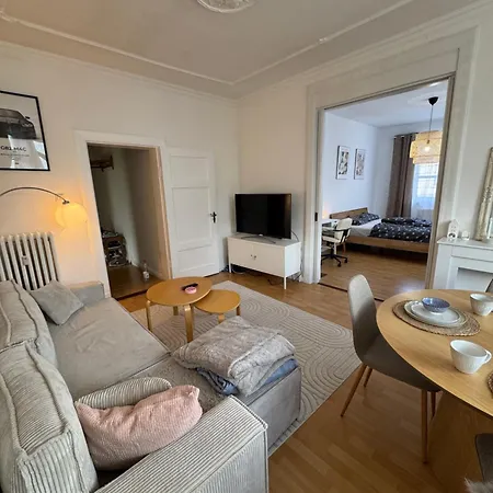 2 - Stilvoller Altbau Im Herzen Kiels דירה