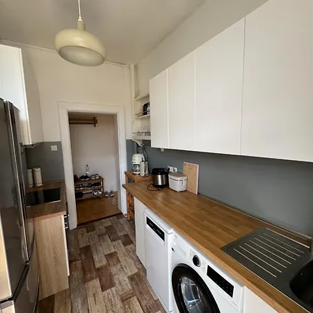2 - Stilvoller Altbau Im Herzen Kiels