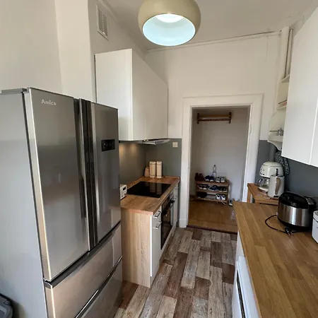 2 - Stilvoller Altbau Im Herzen Kiels דירה קיל